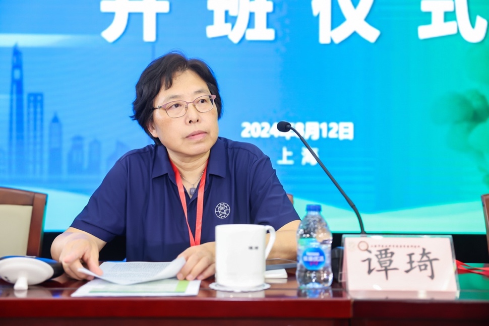 上海市食用菌產業技術體系技術咨詢與交流實踐